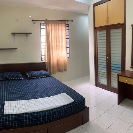 Awani Homestay Seberang Jaya Permatang Janggus Exterior photo